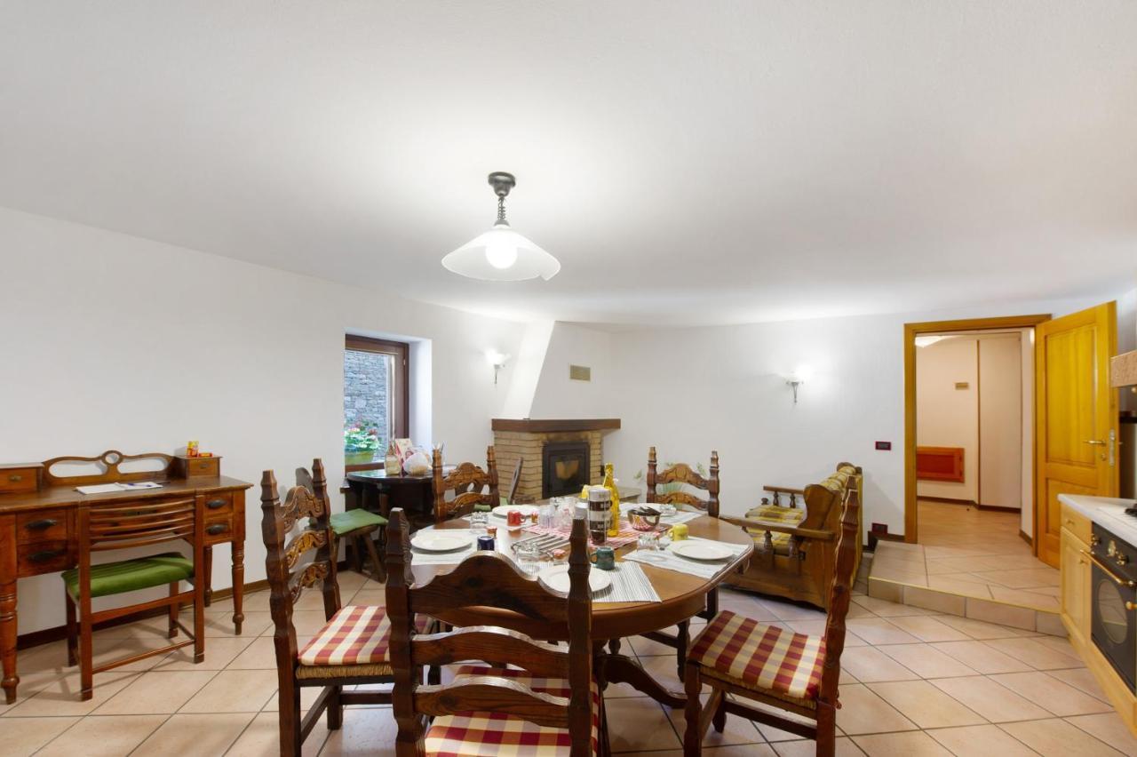 Alla Meridiana Bard Exterior foto