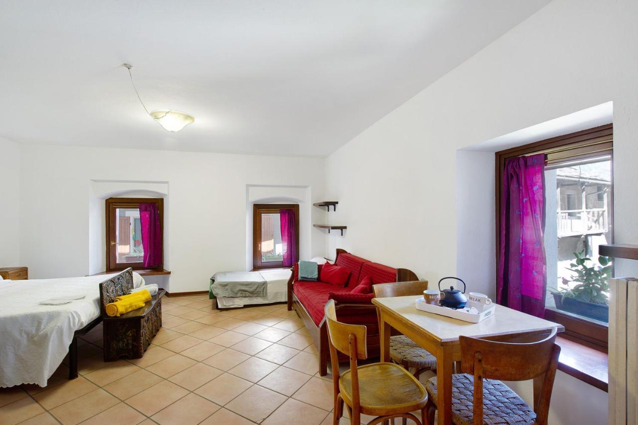Alla Meridiana Bard Exterior foto