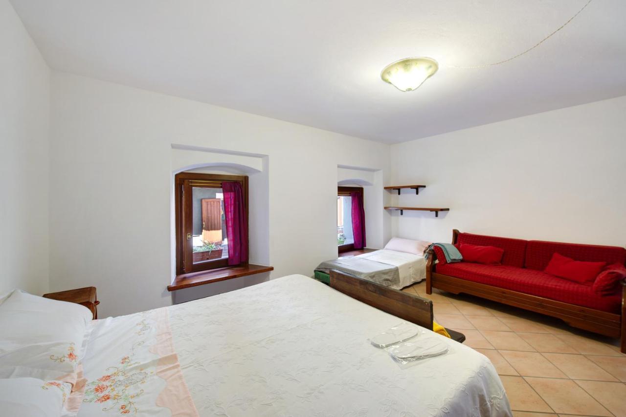 Alla Meridiana Bard Exterior foto
