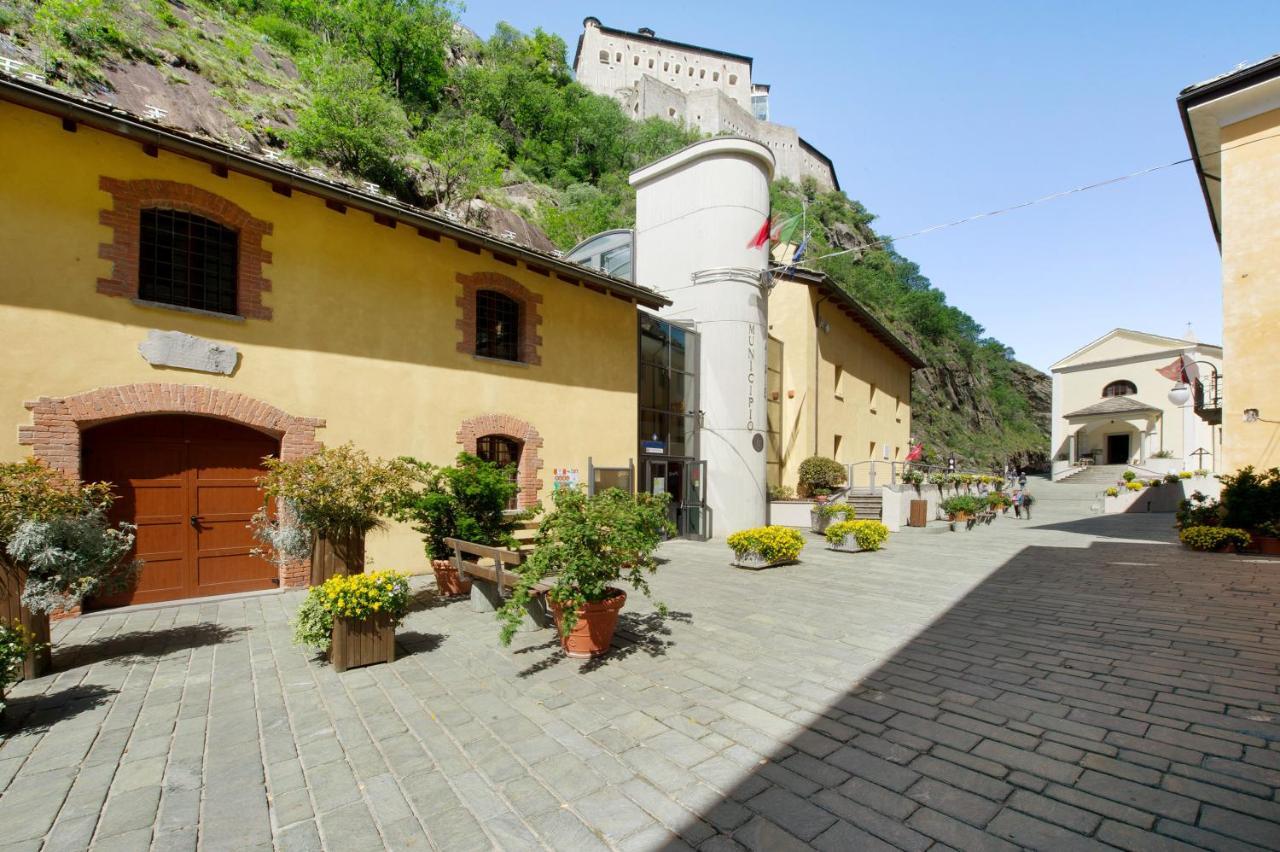 Alla Meridiana Bard Exterior foto