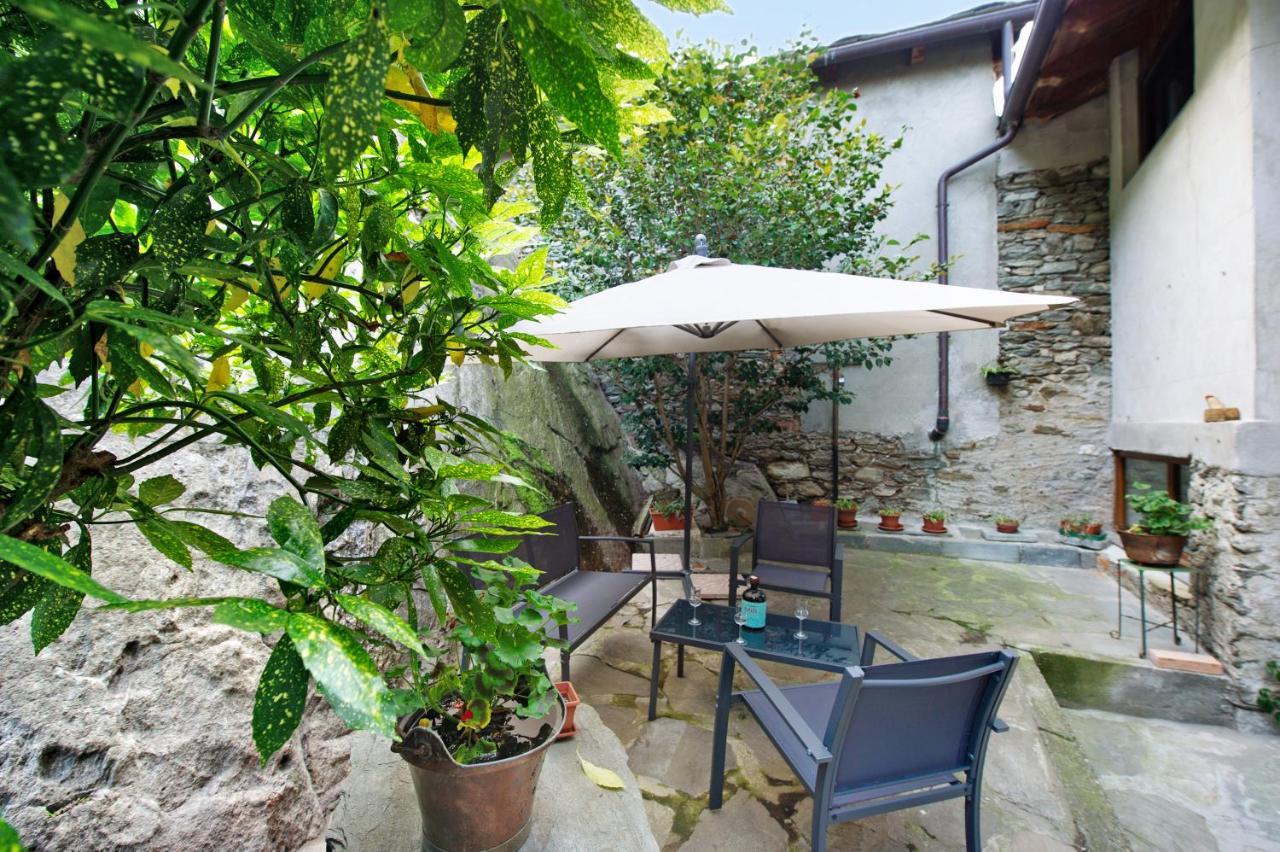 Alla Meridiana Bard Exterior foto